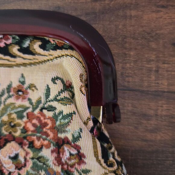 Vintage Floral Needlepoint Clutch Purse With Maroon Frame & Kiss Lock Closure - Picture 4 of 8